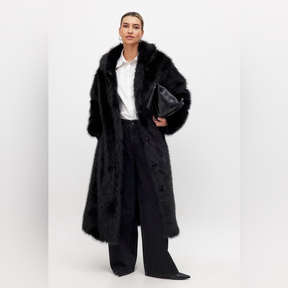 Na-Kd Jackets & Blazers - Oversized Black Faux Fur Long Coat - Women's Elegant Winter Cape